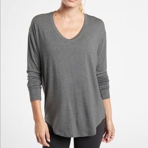 NWT Athleta Cloudlight Status Tee Sz Medium